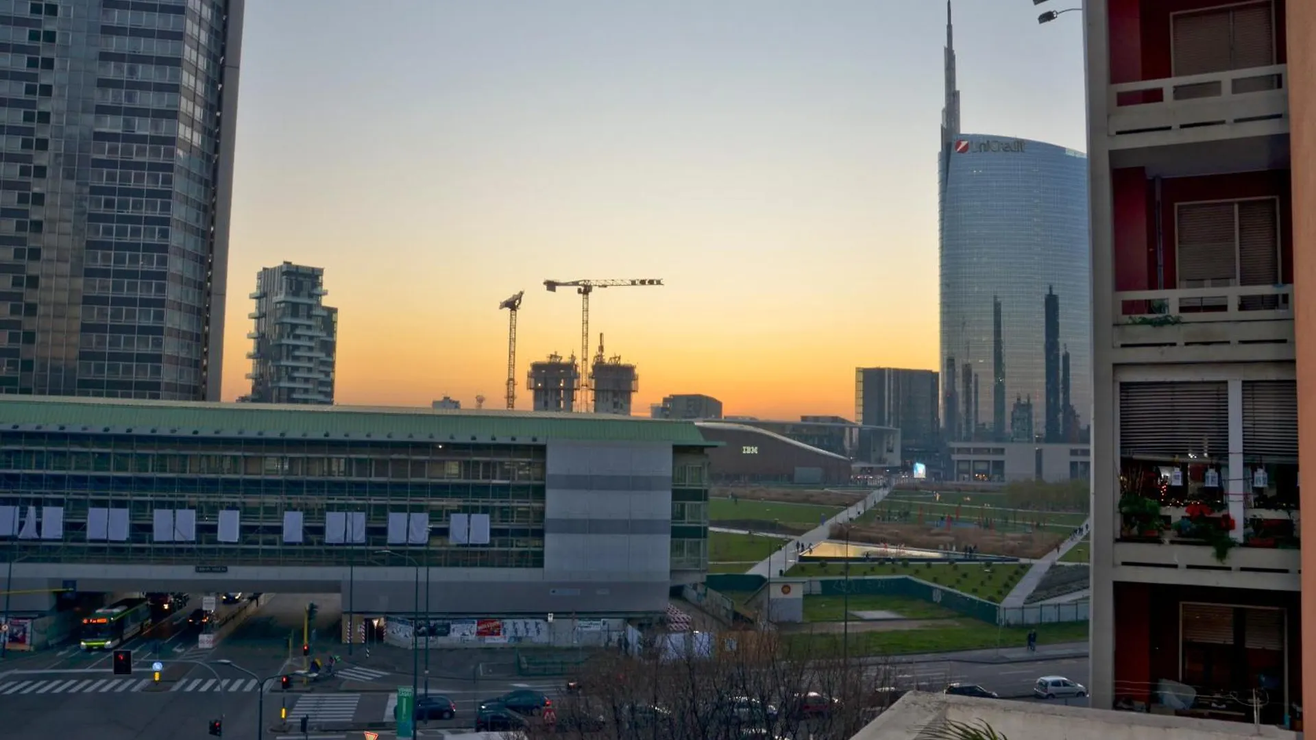 Gioia Luxury Apartment - 3 Camere Da Letto ミラノ 0*,  イタリア